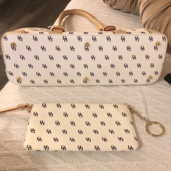 Vintage Dooney & Bourke Bag 3 piece set - Picture 5 of 10